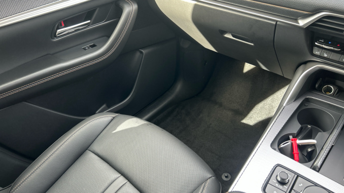 Mazda CX-60 2.5 PHEV Exclusive-Line 5dr Auto Estate - Image 14